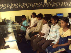 Children attending the online class