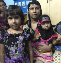 Zaira with her mother and sister