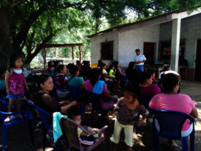 Luis gives a talk at La Vega (Mazatenango)