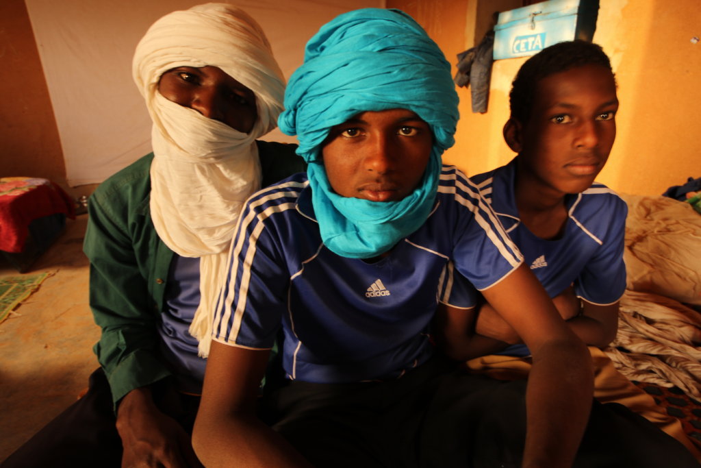 Bring Lights, Books and Computers to Niger