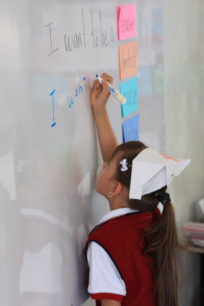 Sponsor Four English Teachers from Mexico