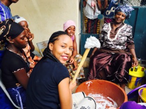 Rose makes soap with SGBV survivors in Mali