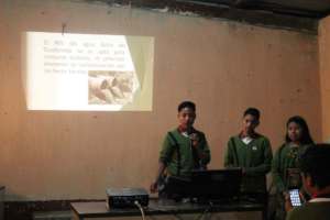 Students presenting community projects