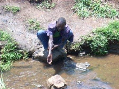 Safe, Sustainable Water for 8,000 people in Uganda