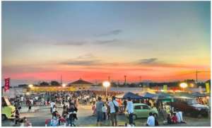Picture 5: Kitchen Cars and Food Booths