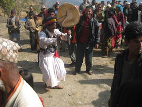 Religous figures also performed before the ceremony