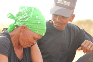 Lys and Isak in the Kalahari