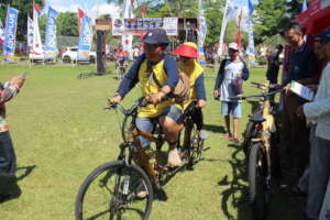 Visitors tried out EBBB tandem bike at IVCA 2018