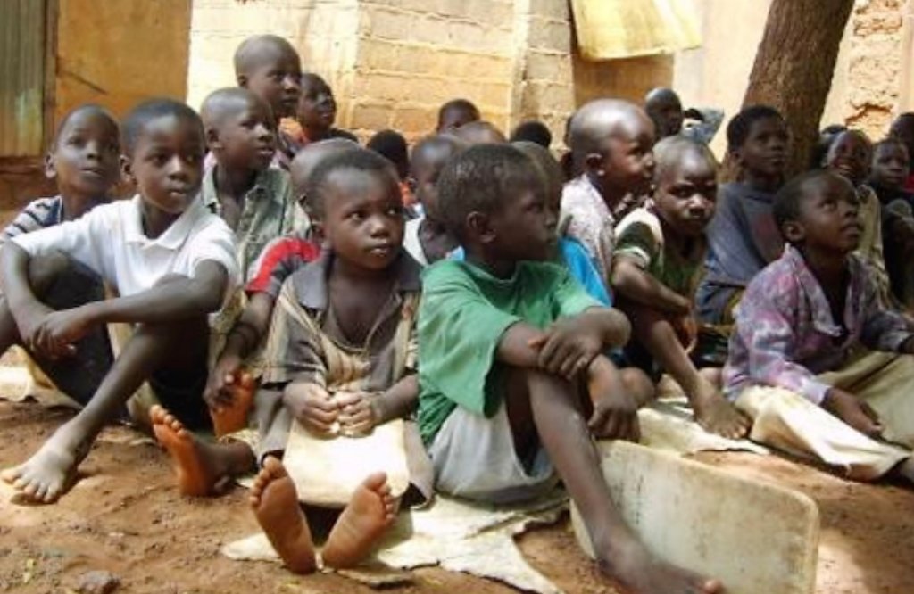 Help Build a Future for IDP Women & Children