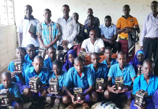 Onkolde Primary Students with their solar lanterns