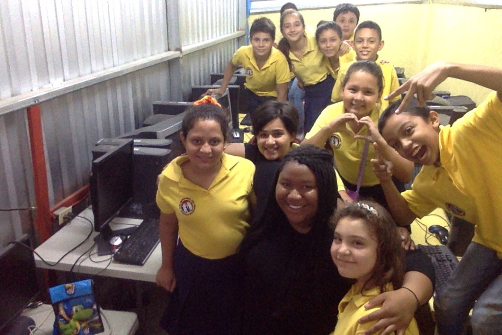 Introducing Technology to 300 Honduran students