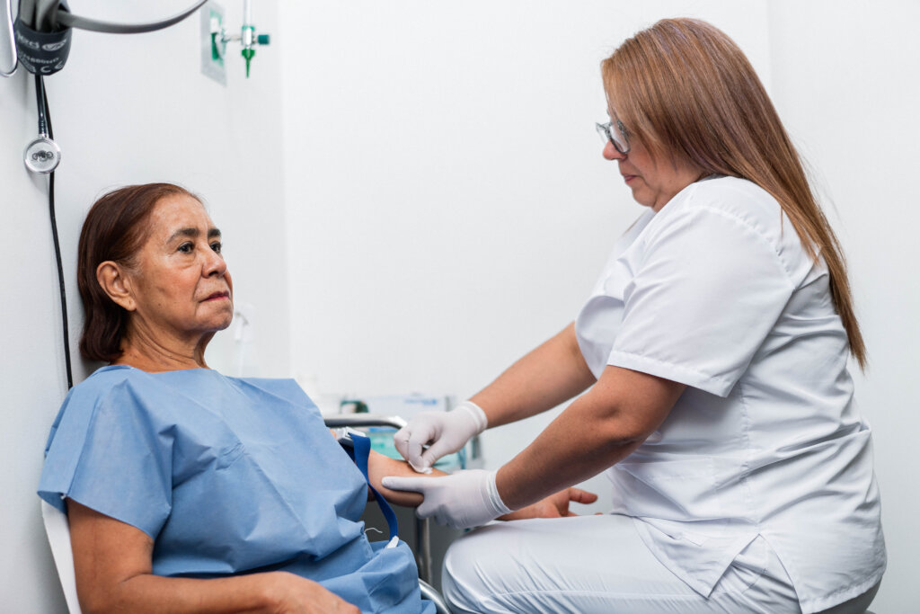 Help Elderly Colombians Access Lifesaving Care