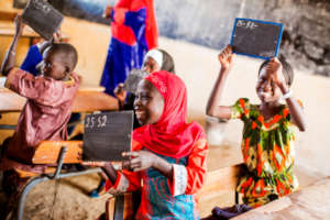 Educate girls and fight poverty in Senegal