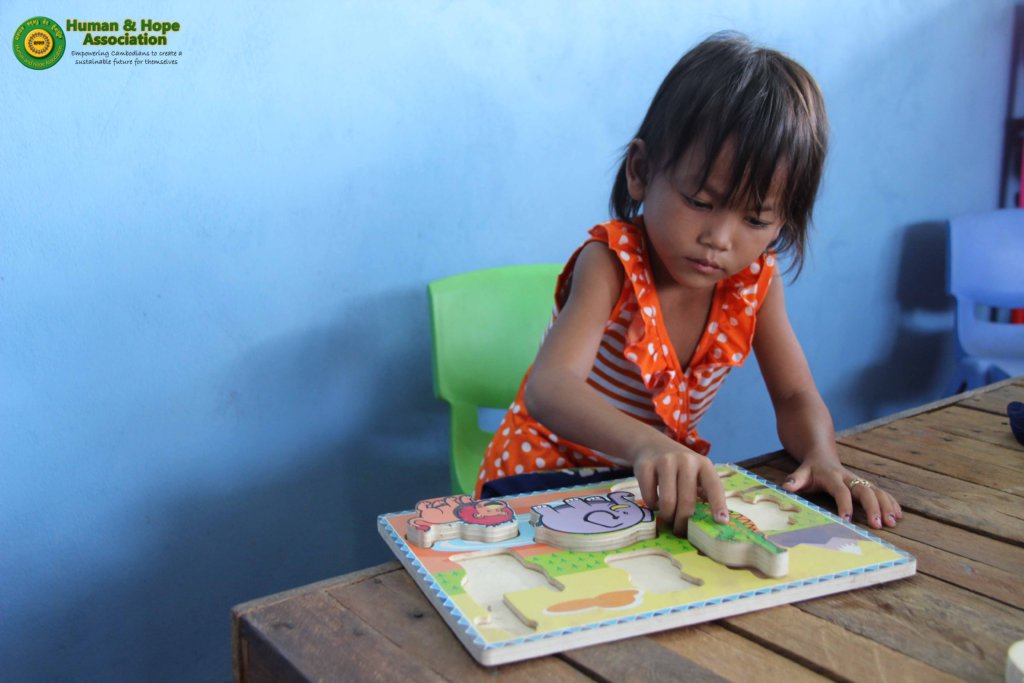 Preschool education for Cambodian kids!