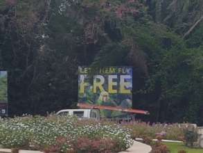 Banner approaching the roundabout