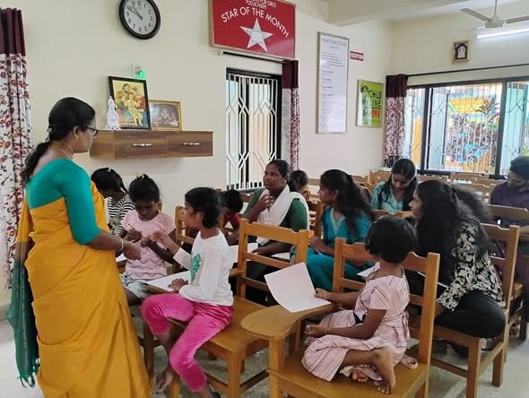 Career guidance, psychological support for girls