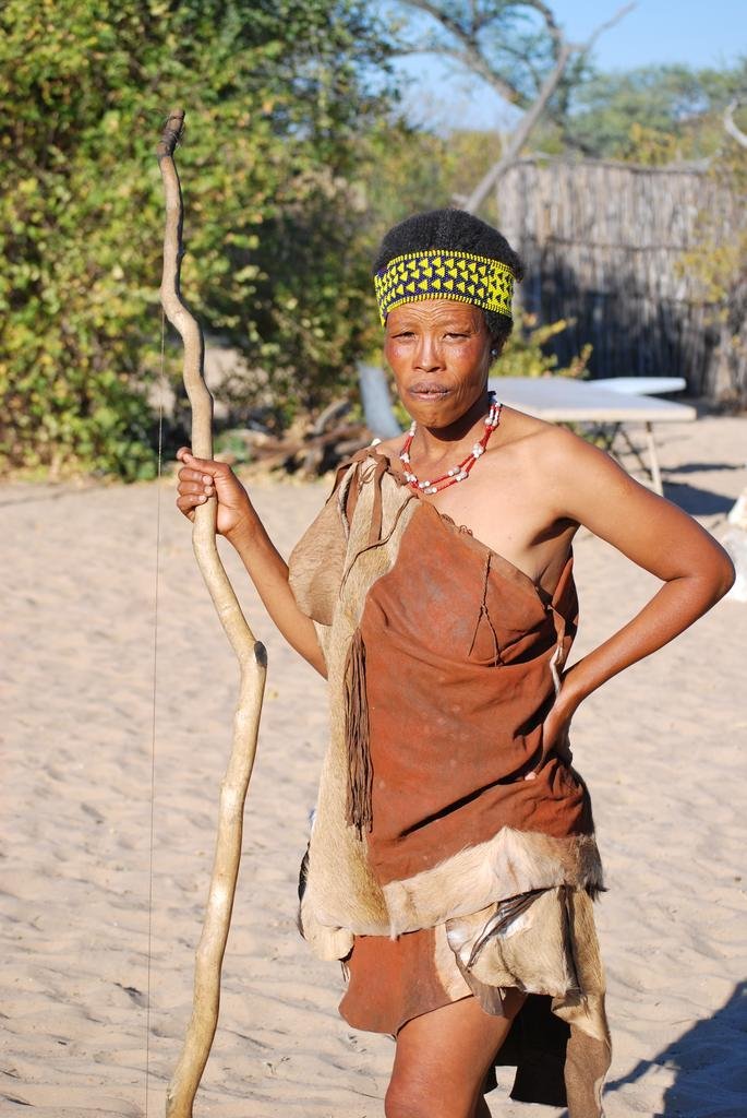 San Bushmen People: The World Most Ancient People In Africa