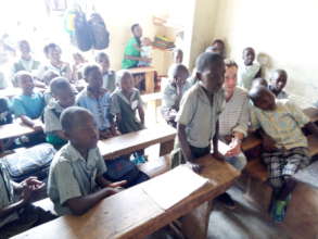 GLS  student  participating in class