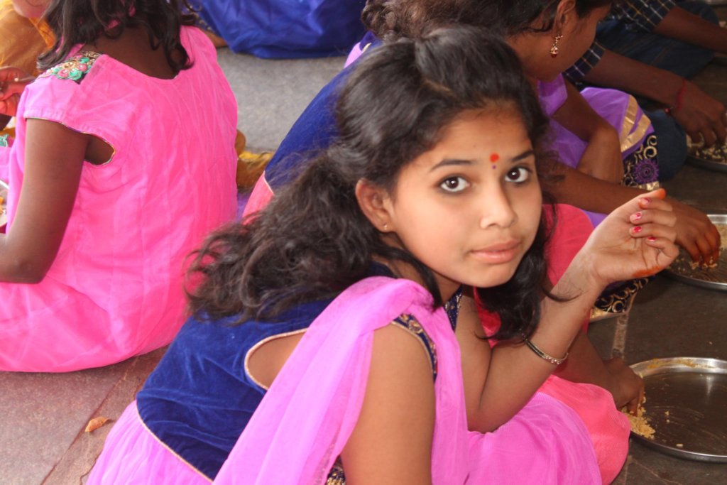 Provide new dresses for Orphan Children