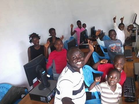 Support Grassroots Peacebuilding for IDP 2016!