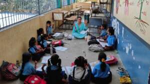 OBLF Community Educator takes a learning session.