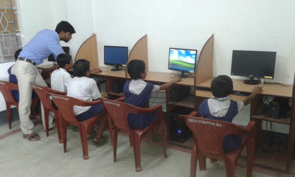 Access to Knowledge through Computer Education