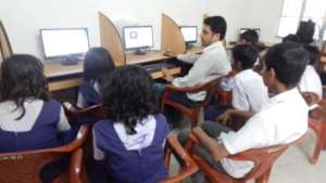 Children are in practical class_1