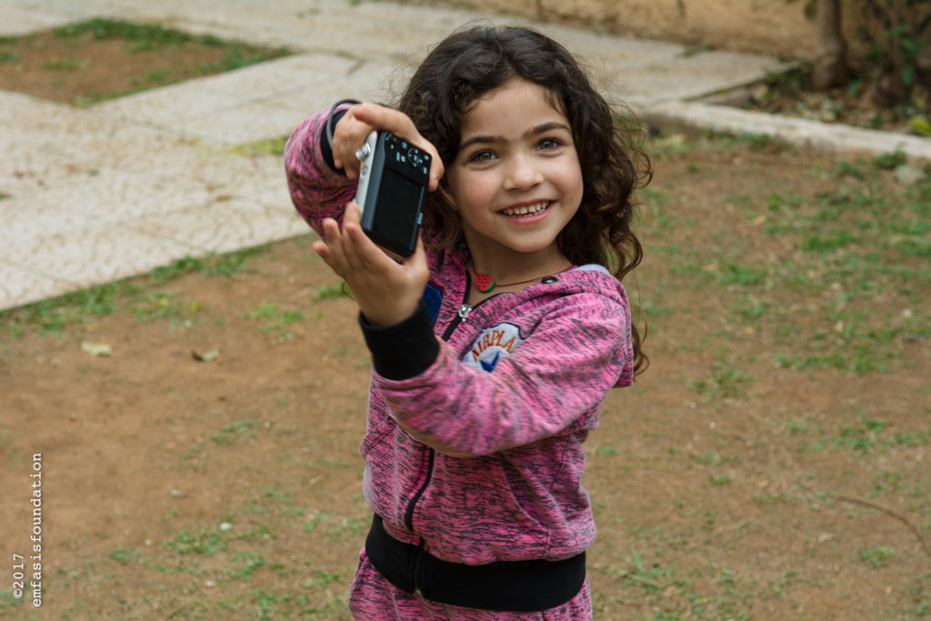 Heal Syrian Refugee Children Through Photography