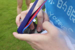 Reading the Finishing Medals by finger