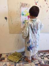 A small boy in the Horizon Art Therapy Program