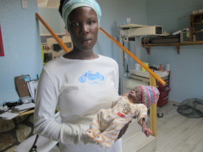 Mom and Baby N at the NICU