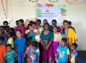 Staff entertain the children2