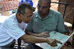 Andy & Ka Noli during an IT training in Banaba