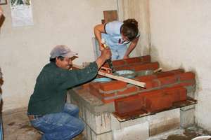Stove mason teaching construction