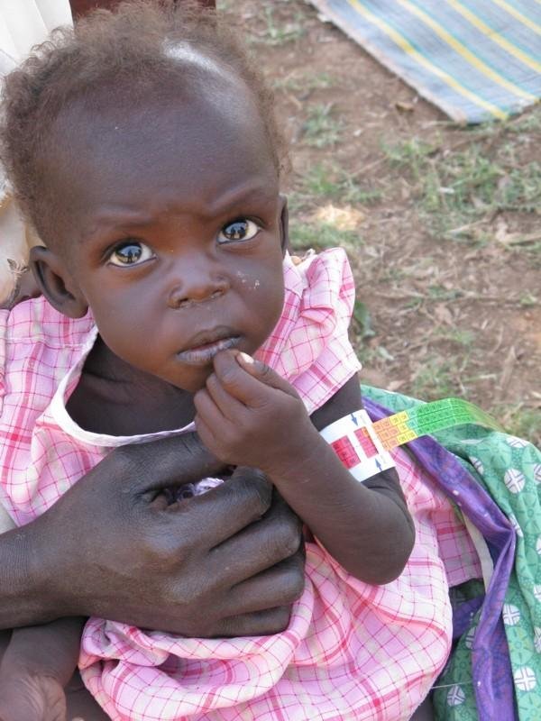 Bring food to war-affected children in Uganda