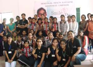 Girls & teachers during Smiley Days workshop