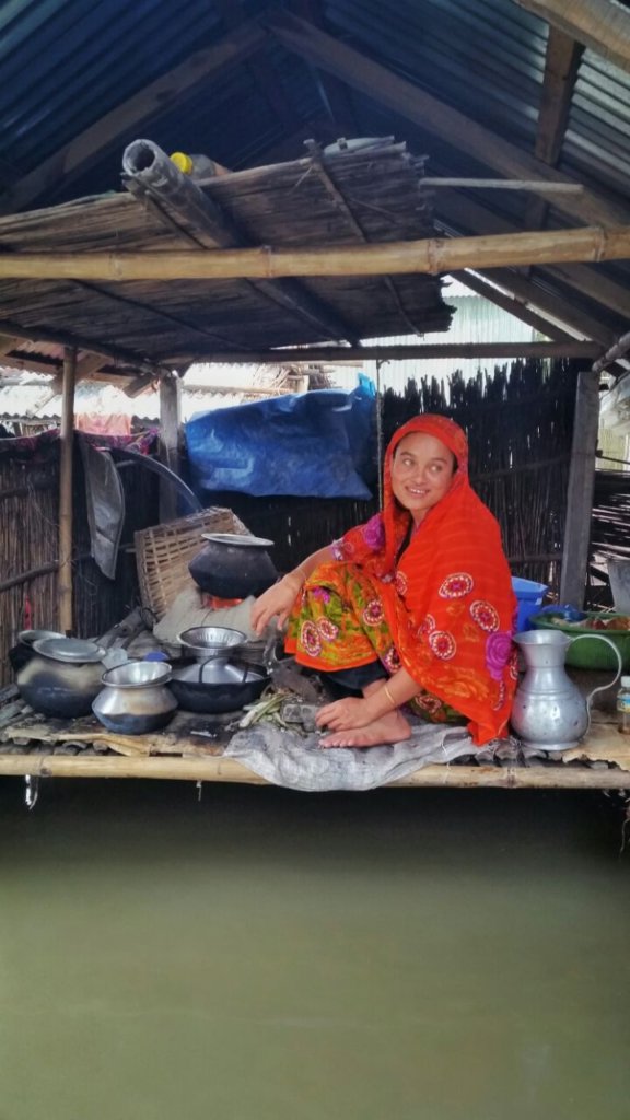 Flood relief for 1,000 households in Bangladesh