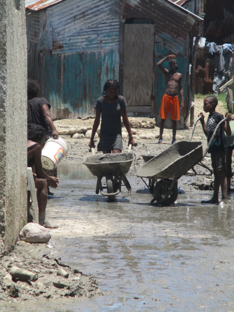 Help 6,000 Families Affected by Floods in Haiti