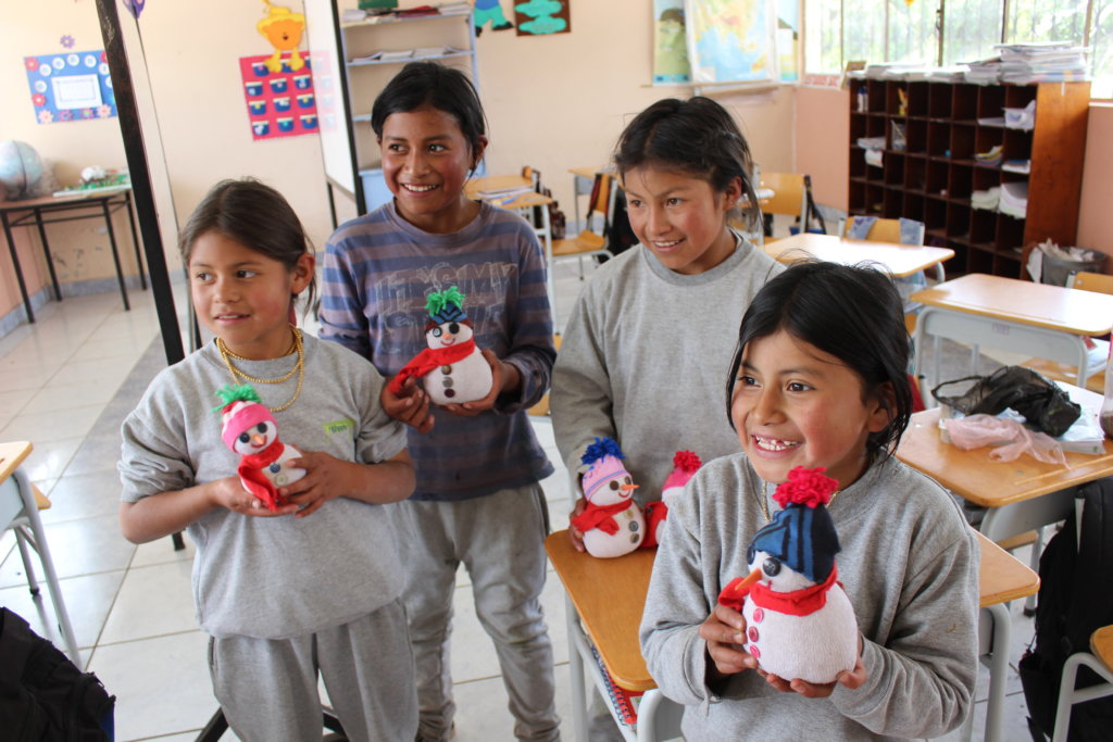 E-Libraries for Post-Earthquake Ecuador