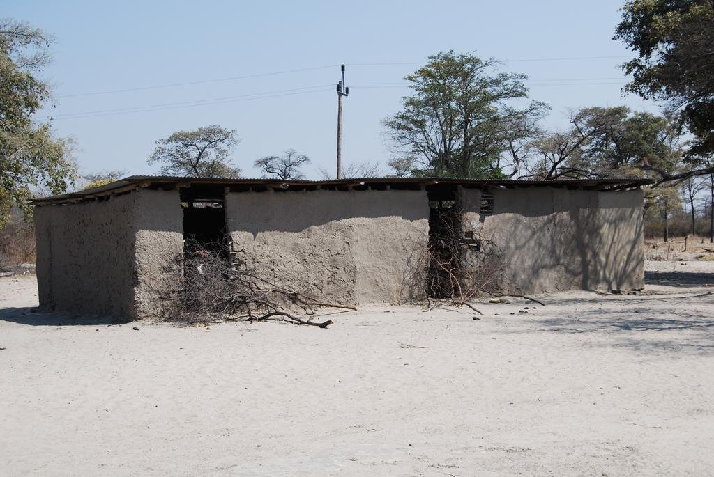 Providing a classroom for Namibian school Children