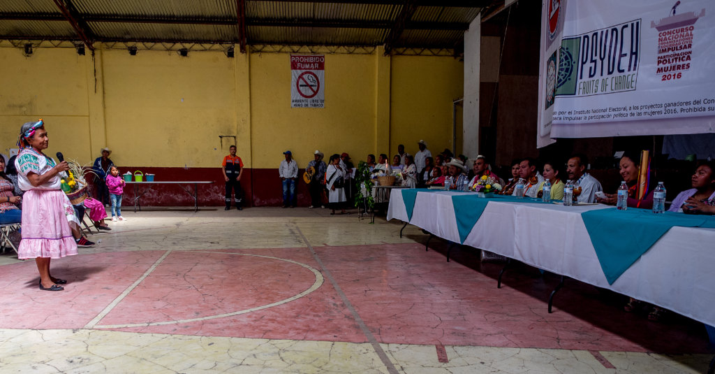 Educate Indigenous Women Leaders to Defeat Poverty