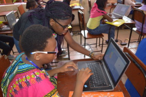 Girls at work at the 2016 W.TEC Girls Tech Camp