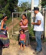 Rigo and Caro letting women know about clinics