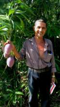 Jose with his mangos