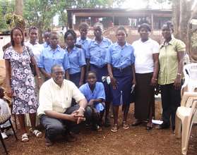 Sylvester + sewing training ladies Door of Hope