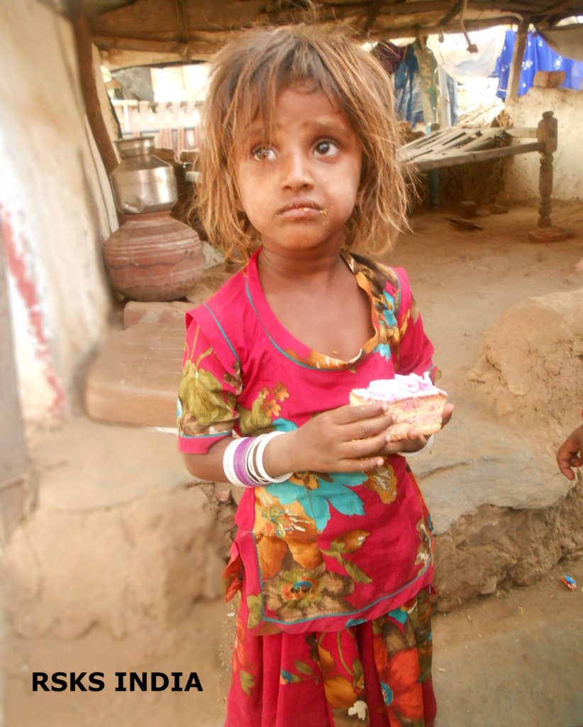Provide Food & Toys to 25 Slum Children