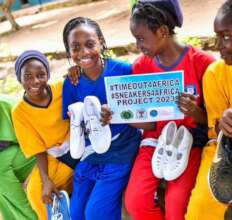 Sneakers4Africa meets STEM girl shine.