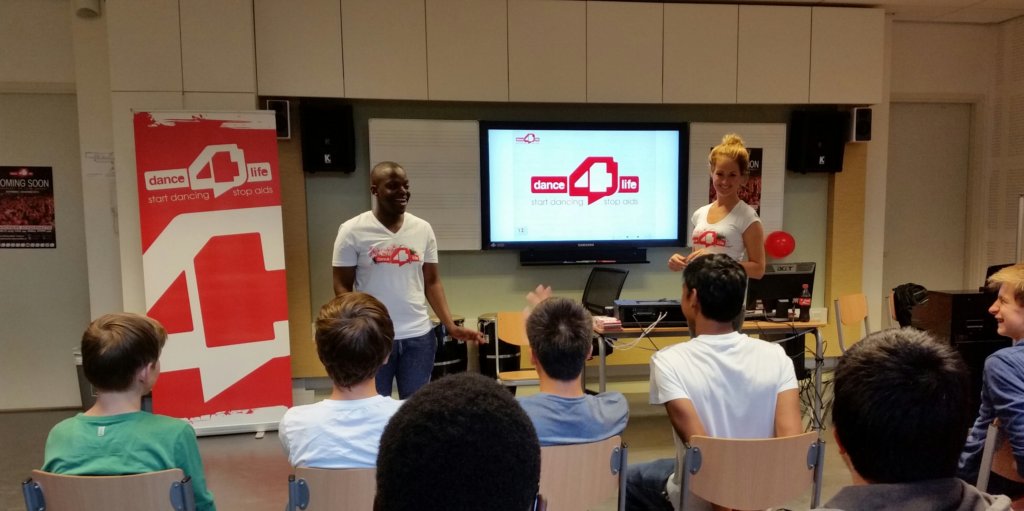 Turn 3000 Dutch Teens into Global Citizens