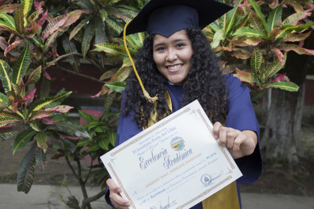 Support Girls Leading Change in Honduras