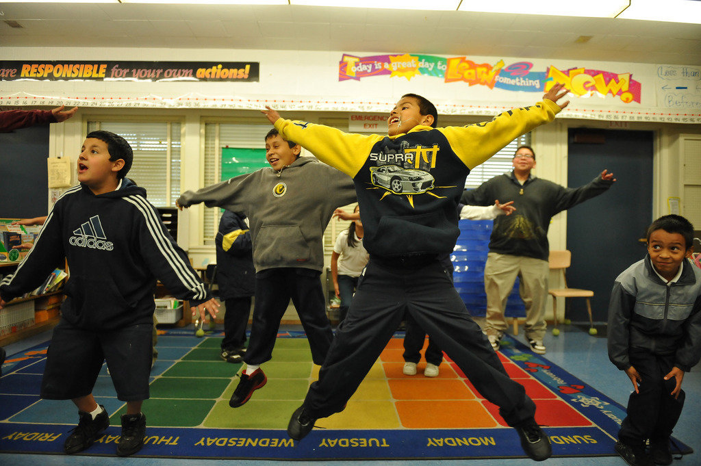 Teaching young kids about the world through sport!
